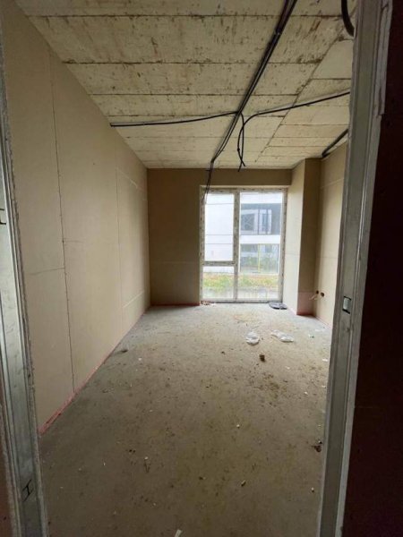 Tirane, shitet 141 m² 299.000 Euro