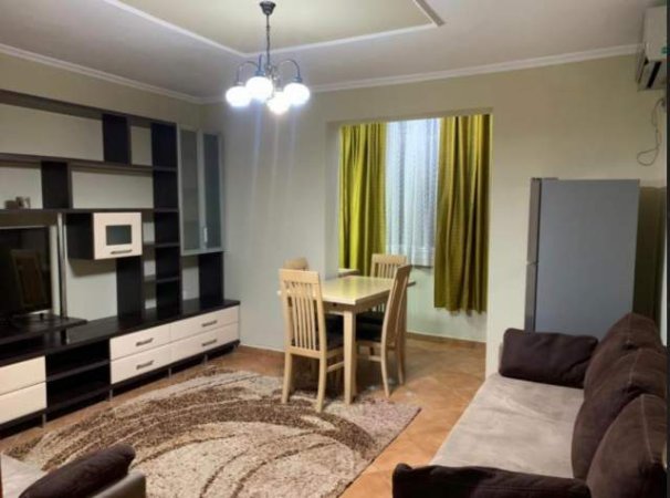 Tirane, jepet me qera apartament 2+1+BLK Kati 5, 70 m² 450 Euro (Naim Frasheri)