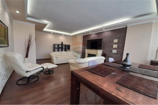 Tirane, jepet me qera apartament 3+1+BLK Kati 7, 150 m² 1.300 Euro (Rruga e Elbasanit)