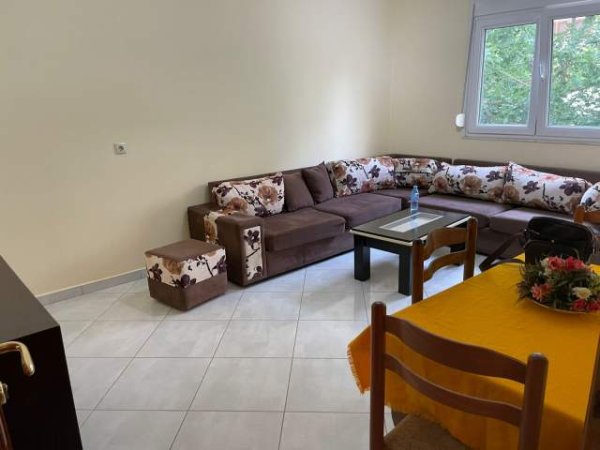 Tirane, jepet me qera apartament 2+1+BLK Kati 2, 90 m² 380 Euro (Vasil Shanto)