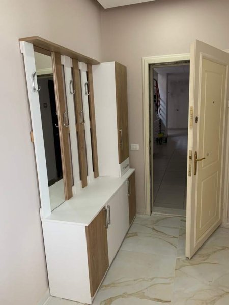 Tirane, jepet me qera apartament 2+1 Kati 7, 100 m² 350 Euro (Kamez)