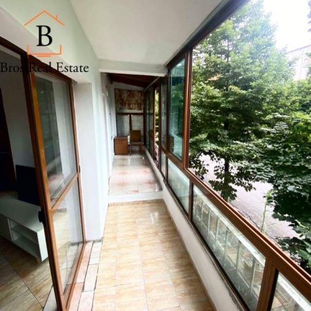 Tirane, jepet me qera apartament 1+1+A+BLK Kati 2, 91 m² 40.000 Leke (Rruga Bardhyl.)
