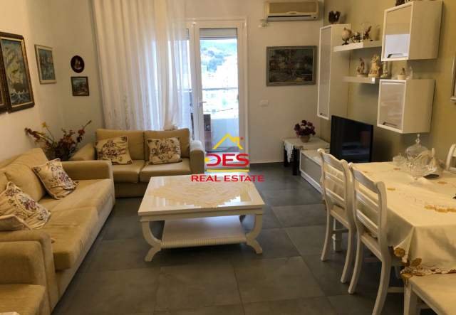 Vlore, shitet apartament 2+1+BLK Kati 8, 103 m² 92.000 Euro (Transballkanike)