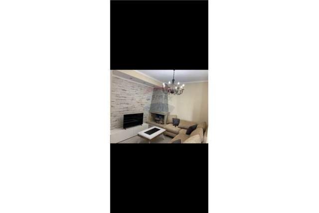 Tirane, jepet me qera apartament 2+1+BLK Kati 4, 110 m² 550 Euro (Haxhi Brari)