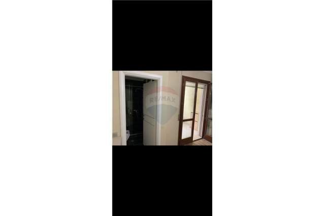 Tirane, jepet me qera apartament 2+1+BLK Kati 4, 110 m² 550 Euro (Haxhi Brari)