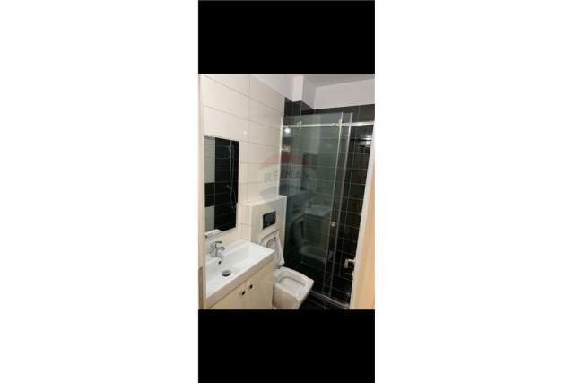 Tirane, jepet me qera apartament 2+1+BLK Kati 4, 110 m² 550 Euro (Haxhi Brari)