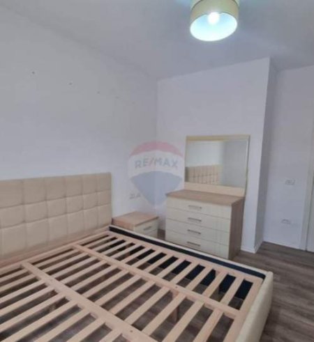 Tirane, jepet me qera apartament 1+1 Kati 1, 52 m² 380 Euro (Kodra e Diellit)