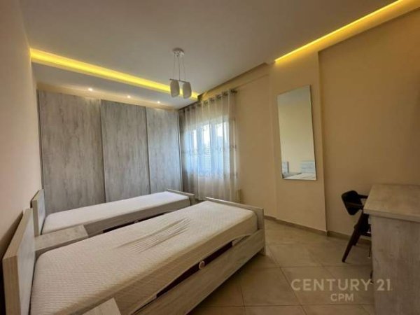 Tirane, jepet me qera apartament 3+1+BLK Kati 5, 120 m² 800 Euro (KOPSHTI ZOLOGJIK)