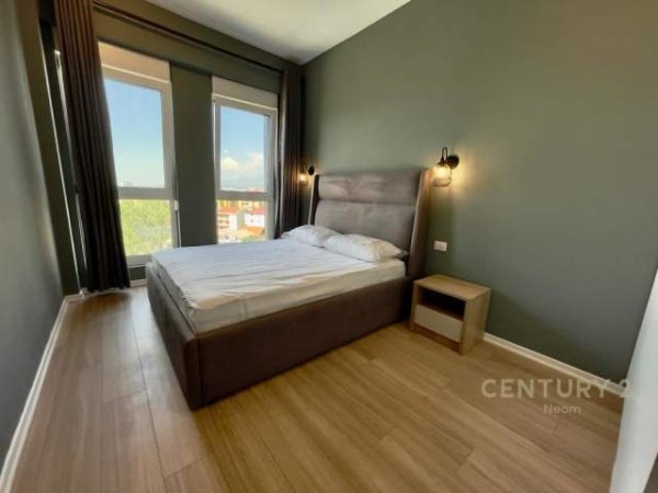 Tirane, jepet me qera apartament 1+1+BLK Kati 8, 62 m² 550 Euro (Kompleksi Magnet, 21 Dhjetori)
