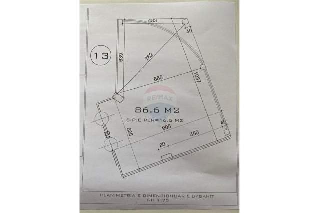 Tirane, jepet me qera dyqan Kati 1, 87 m² 900 Euro (Astir)