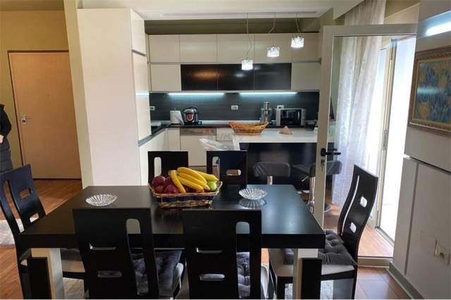 Tirane, shitet apartament 3+1+BLK Kati 8, 154 m² 250.000 Euro (Tefta Tashko)