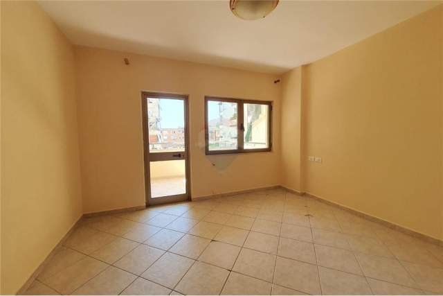Tirane, jepet me qera apartament 1+1+BLK Kati 2, 72 m² 400 Euro (myslym shyri)