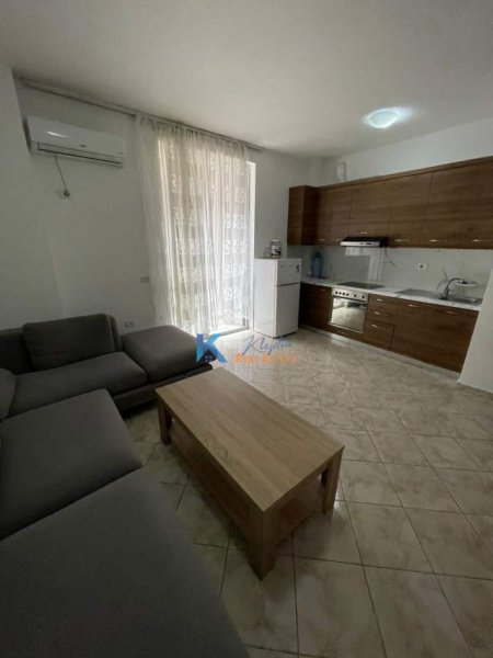 Tirane, shes apartament 2+1+BLK Kati 2, 88 m² 160.000 Euro (Komuna e Parisit)