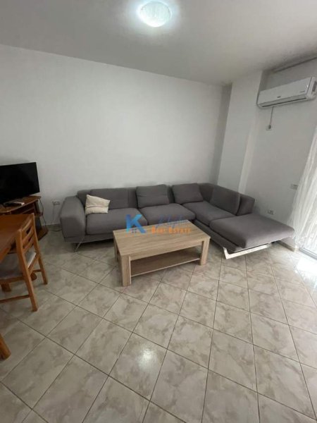 Tirane, shes apartament 2+1+BLK Kati 2, 88 m² 160.000 Euro (Komuna e Parisit)