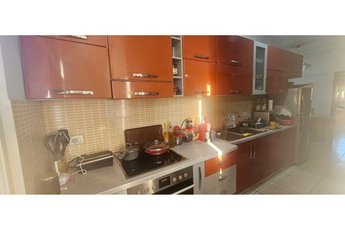 Tirane, shitet apartament 2+1 Kati 6, 81 m² 145.000 € (Ish Tregu Elektrik)