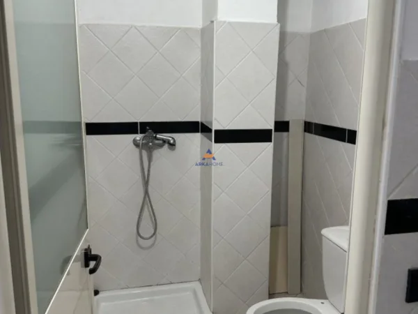 Tirane, jepet me qera ambjent biznesi Kati 0, 40 m² 550 € (RRUGA ABDYL FRASHERI, SHESHI WILLSON)