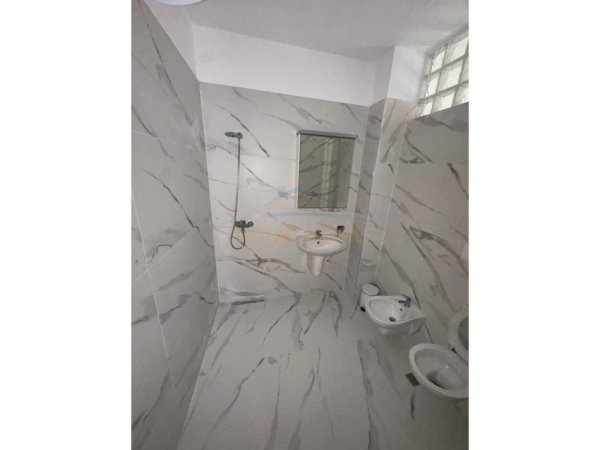 Durres, shitet apartament 1+1 Kati 4, 70 m² 85.000 € 