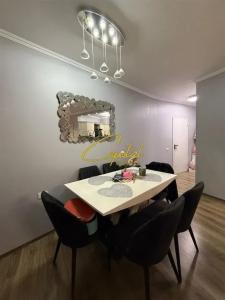 Tirane, shitet apartament 1+1 Kati 3, 60 m² 172.000 € (21 DHJETORI)