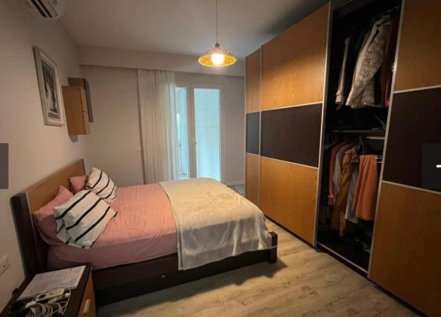 Tirane, shitet apartament 2+1+Ballkon Kati 3, 126 m² 255.000 € (Liqeni i Thate)