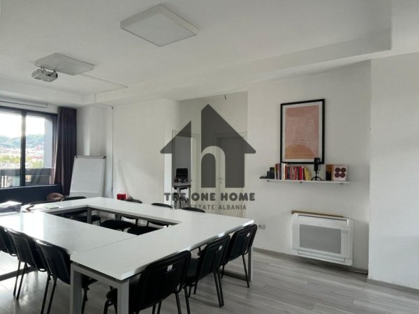 Tirane, jepet me qera zyre Kati 6, 127 m² 900 € (Myslym Shyre)