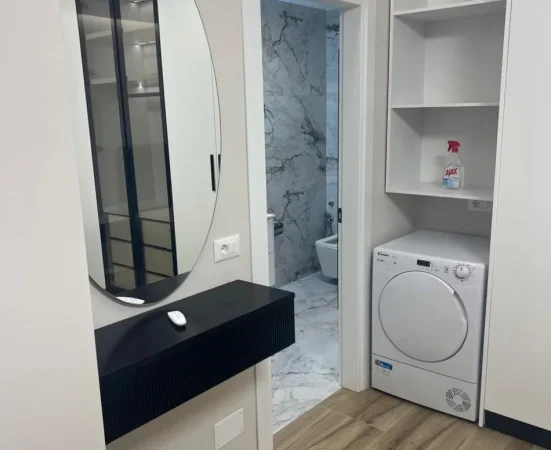 Tirane, jepet me qera apartament 1+1 Kati 5, 60 m² 650 € (prane shkolles Servete Maci)