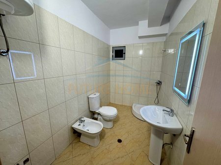 Tirane, shitet apartament 2+1 Kati 5, 70 m² 125.000 € 