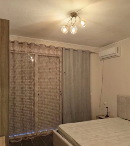 Tirane, jepet me qera apartament 2+1 Kati 5, 118 m² 500 € (YZBERISHT)