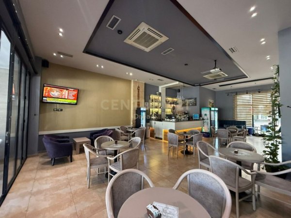 Tirane, shitet bar-kafe Kati 0, 106 m² 310.000 € (Rr. e Dibres)