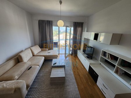 Tirane, shitet apartament 2+1 Kati 4, 110 m² 240.000 € 