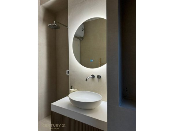 Tirane, shitet apartament 1+1 Kati 2, 70 m² 220.000 € (Garden Building)