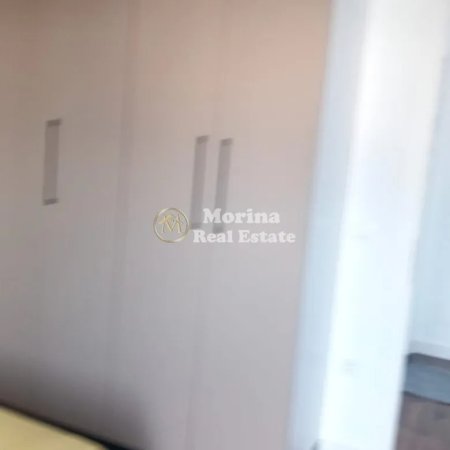 Tirane, jepet me qera shtepi 1+1+Ballkon Kati 1, 65 m² 400 € (Ali Demi)