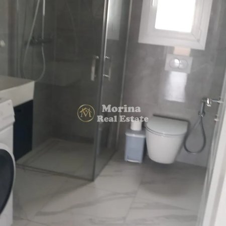 Tirane, jepet me qera shtepi 1+1+Ballkon Kati 1, 65 m² 400 € (Ali Demi)