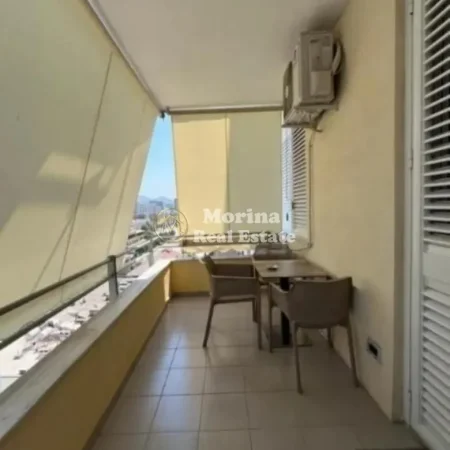 Tirane, jepet me qera apartament 1+1 Kati 11, 67 m² 850€ (Zogu Zi)