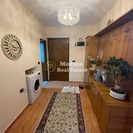 jepet me qera apartament 2+1+Ballkon Kati 3, 105 m² 550 € (Pazari i Ri)