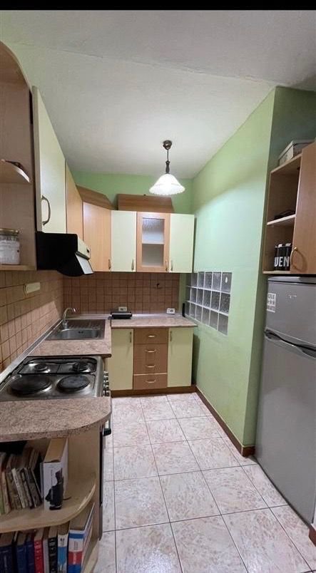 Tirane, shitet apartament 1+1 Kati 3, 50 m² 135.000 € (MYSLYM SHYRI)