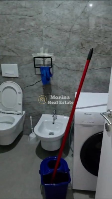 Tirane, jepet me qera apartament 2+1+Ballkon Kati 2, 83 m² 500 € (Univers City)