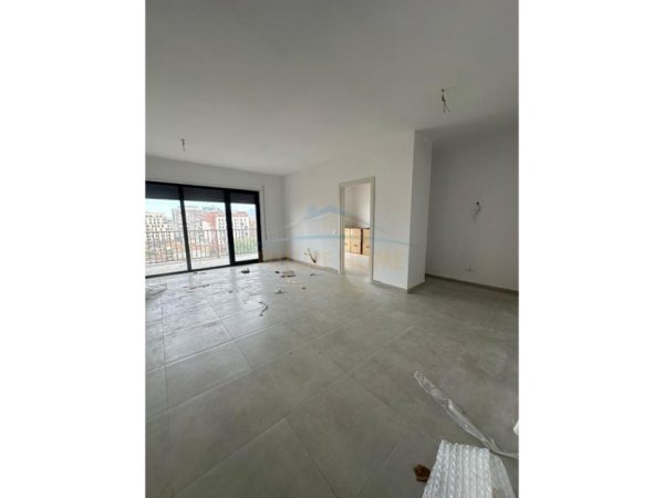 Tirane, shitet apartament , 119 m² 420.000 € (MYSLYM SHYRI)