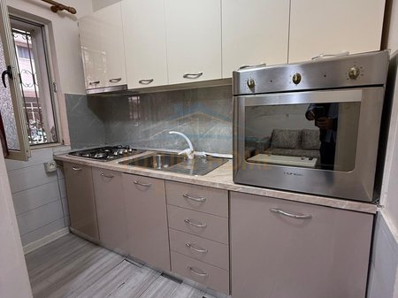 Tirane, shitet apartament 1+1 Kati 1, 60 m² 147.000 € 