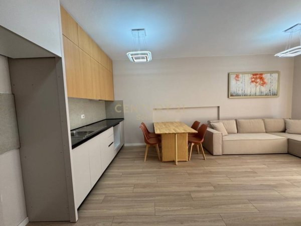 Tirane, shitet apartament 2+1 Kati 5, 71 m² 125.000 € (ASTIR)