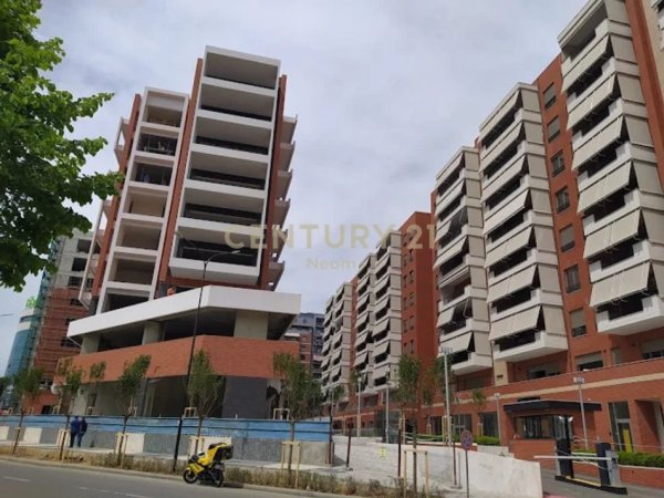 Tirane, jepet me qera ambjent biznesi Kati 0, 66 m² 2.200 € (KOMPLEKSI DELIJORGJI)