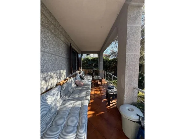 Tirane, shitet Vile Kati 0, 170 m² 380.000 € (Institut Kamez)