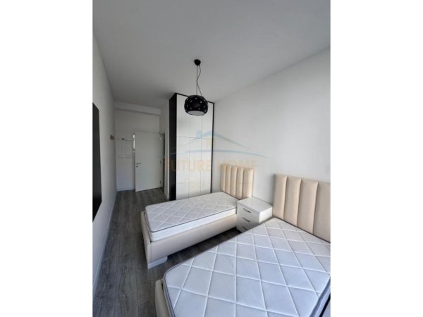Tirane, shitet apartament Kati 0, 119 m² 218.000 € (BILL KLINTON)
