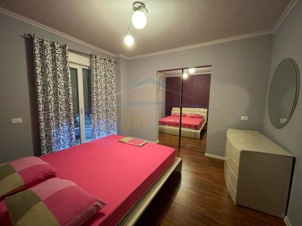 Tirane, jepet me qera apartament 2+1 Kati 2, 100 m² 600 € (Liqeni i Thate , Kompleksi Kolombo)