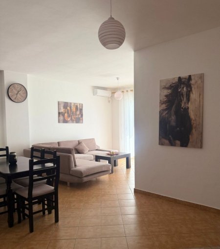 Tirane, jepet me qera apartament 2+1+Ballkon Kati 7, 100 m² 550 € (ASTIR)