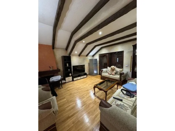 Shqiperi, shitet Vile 3+1 , 170 m² 380.000 € (Kamez)