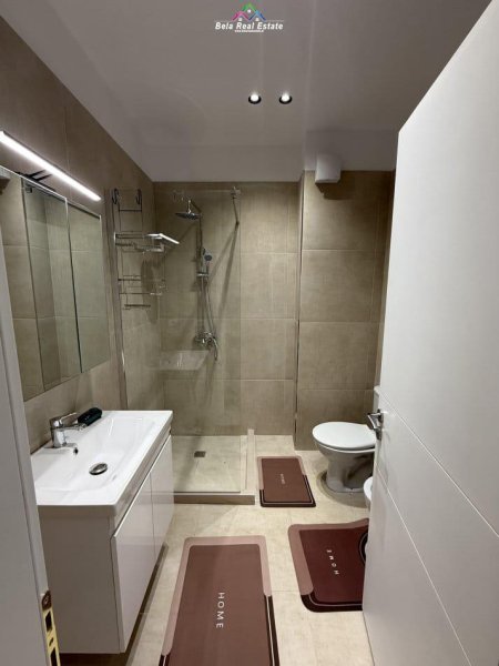 Tirane, jepet me qera apartament 2+1+Ballkon Kati 7, 86 m² 650 € (5 maji)