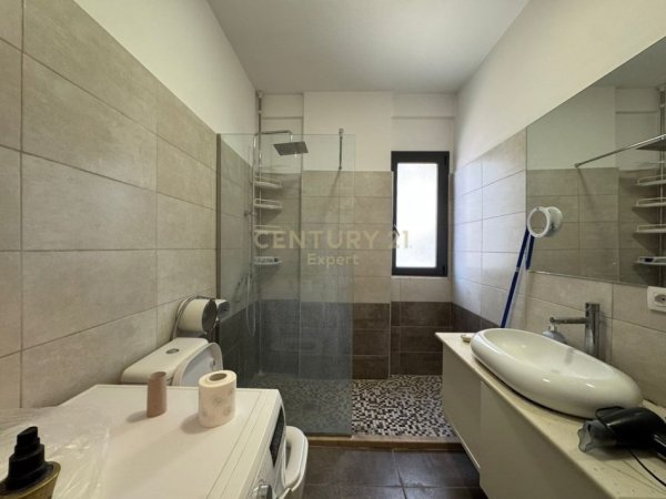 Tirane, jap me qera apartament 1+1 Kati 2, 67 m² 500 € (Kodra e Diellit)