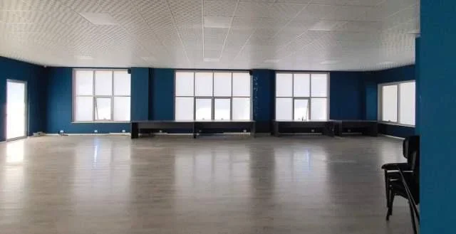 Tirane, jepet me qera zyre Kati 2, 240 m² 2.500 € (RRUGA BARDHYL)