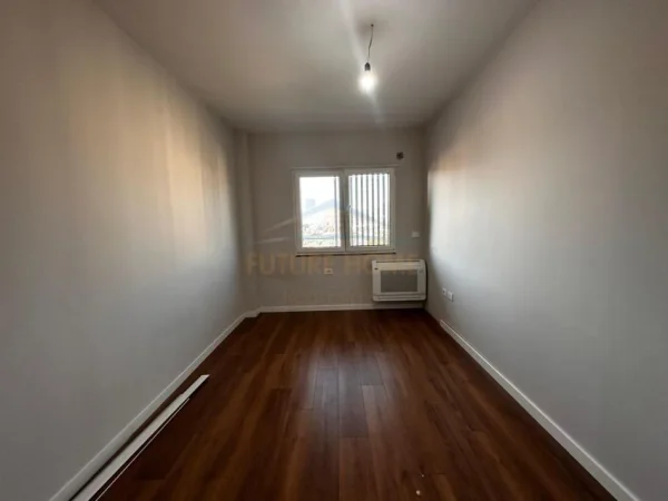 Tirane, shitet apartament Kati 3, 99 m² 210.000 € (KODRA E DIELLIT)