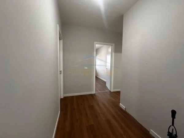 Tirane, shitet apartament Kati 3, 99 m² 210.000 € (KODRA E DIELLIT)